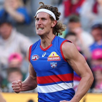 Melbourne V Western Bulldogs