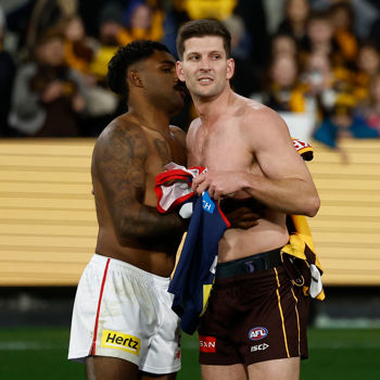 Hawthorn V Melbourne